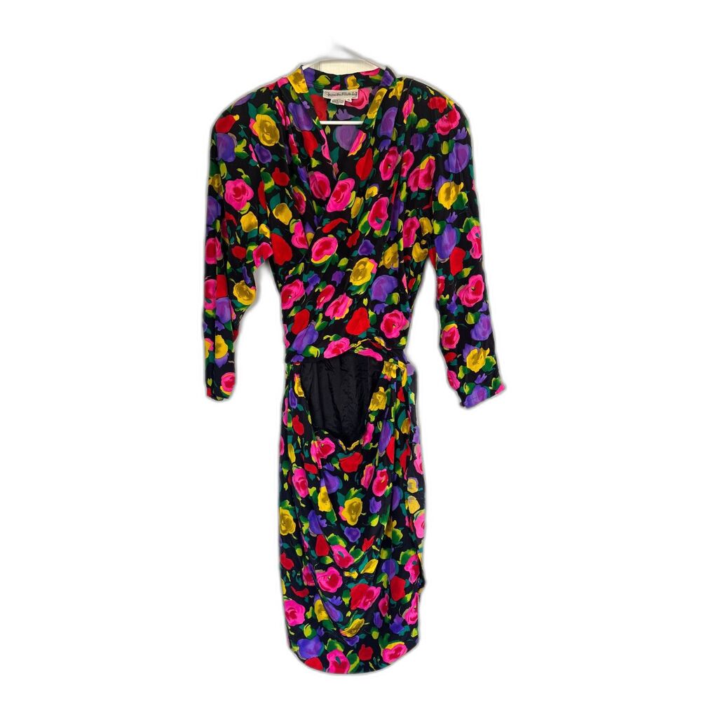 Vintage Diane von Furstenberg 100% Silk Floral Wrap Dress Y2K